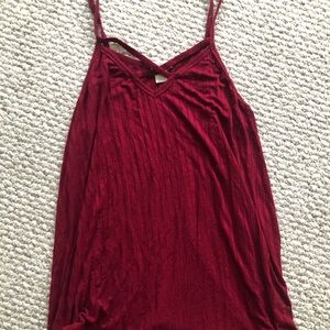 🌟3/$25🌟 bozzolo red cross tank top